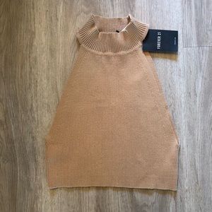 NWT CROPPED SWEATER TANK